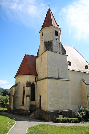 Edlitz, Pfarrkirche hl. Vitus, spätgotische Wehrkirche, Turm 1505 fertiggestellt
