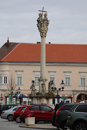 Bruck an der Leitha, Dreifaltigkeitssäule am Hauptplatz, 1692-93 errichtet