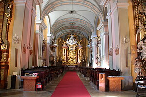 Mariahilfberg, Wallfahrtskirche Hilfreiche Jungfrau Maria, Blick Richtung Hochaltar