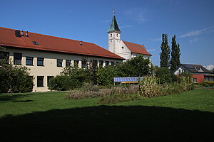 Weinzierl, Schloss Weinzierl und Schlosskapelle, Anlage des 17. Jahrhunderts, spätbarock umgestaltet