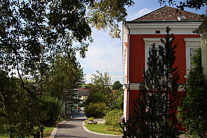 Trabenreith, Aufgang zu Kirche und Pfarrhof