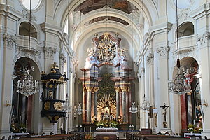 Maria Dreieichen, Pfarr- und Wallfahrtskirche Zur Schmerzhaften Muttergottes, Chorraum