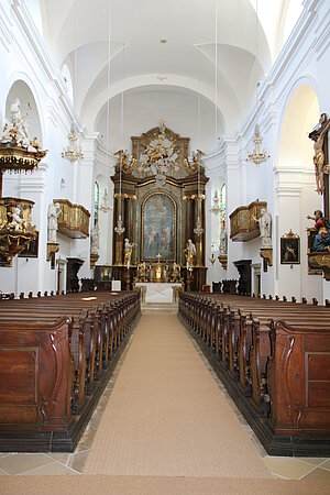 Poysdorf,  Pfarrkirche hl. Johannes der Täufer, Pfarrkirche hl. Johannes der Täufer, 1629-35 neu errichtet
