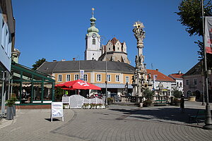 Neunkirchen, Hauptplatz