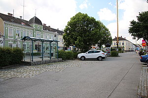 Ziersdorf, Blick über den Hauptplatz
