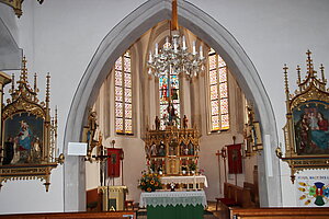 Kleinzell, Pfarrkirche Mariae Himmelfahrt, Blick Richtung Chor