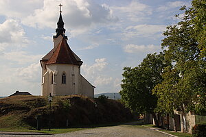 Frauenhofen, Filialkirche hl. Wolfgang, barockisierte gotischer Bau