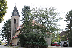 Strasshof an der Nordbahn, Pfarrkirche hl. Antonius von Padua, erbaut 1923-25 von August Kirstein