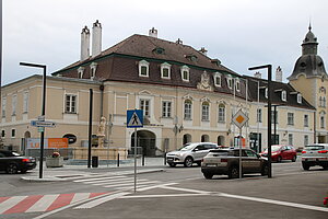 Brunn am Gebirge, Rathaus, sog. Bründlerhof