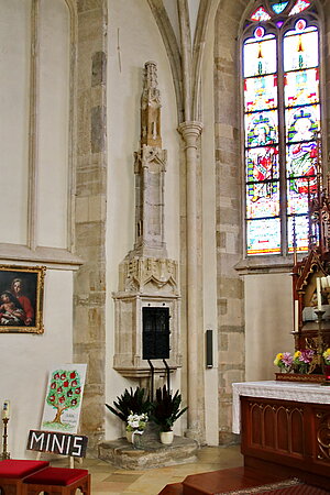 Kollmitzberg, Pfarr- und Wallfahrtskirche hl. Ottilie, Sakramentshäuschchen im Chor, 1492