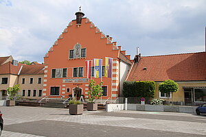 Zwentendorf, Rathaus