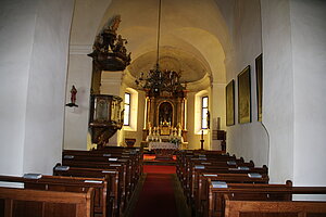 Maria Ponsee, Pfarr- und Wallfahrtskirche Mariä Geburt, romanische Chorquadratkirche, Um- und Ausbauten im 16. und 18. Jh.