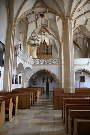 Petzenkirchen, Pfarrkirche hl. Stephan, Blick gegen Westempore