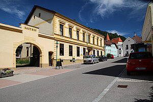 Edlitz, Markt 11, Gasthof, 3. Viertel 19. Jahrhundert errichtet