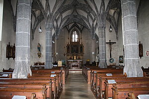 Weistrach, Pfarrkirche hl. Stephan, spätgot. Hallenkirche, im 19. Jh. erweitert