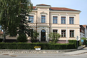 Heiligenkreuz, Volksschule, um 1900