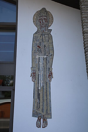 Golling an der Erlauf, Pfarrkirche hl. Franz von Assisi, Mosaik mit Darstellung des hl. Franz von Assisi, Sepp Mayrhuber, 1971