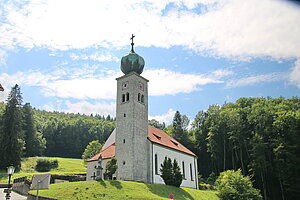 Plankenstein, Pfarr- und Wallfahrtskirche Maria Schnee, 1950-1952 nach Plänen von Josef Friedl errichtet