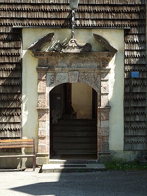 Kirchberg an der Pielach, Eingang in den Arkadenhof des Schlosses Kirchberg
