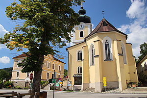 Ysper, Pfarrkirche hl. Lorenz, im Kern gotischer, 1888/9 neugotisch umgebauter Bau