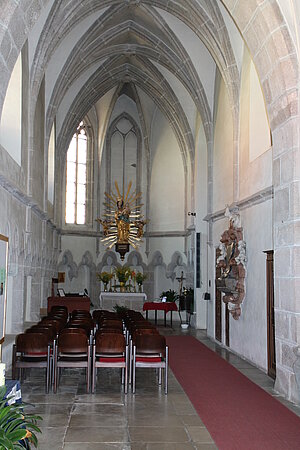 Raabs an der Thaya, Pfarrkirche Mariä Himmelfahrt, Chorabschluss des linken Seitenschiffes