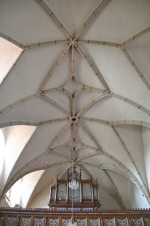 Friedersbach, Pfarrkirche hl. Lorenz, Gewölbe im Langhaus 2. Hälfte 15. Jh.