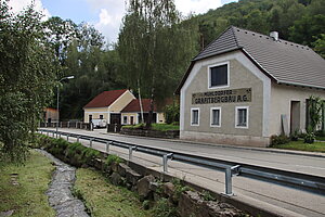 Mühldorf am Jauerling, Gebäude der Graphitbergbaugesellschaft