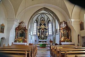Gerolding, Pfarrkirche hl. Johannes der Täufer, BLick in das Kircheninnere
