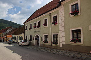 Mühldorf am Jauerling, Rathaus, im Kern 16. Jahrhundert