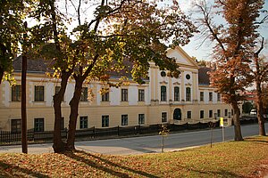 Ebenthal, Schloss Ebenthal (Coburg), barocke Anlage, 18. Jh. mit älterem Kern